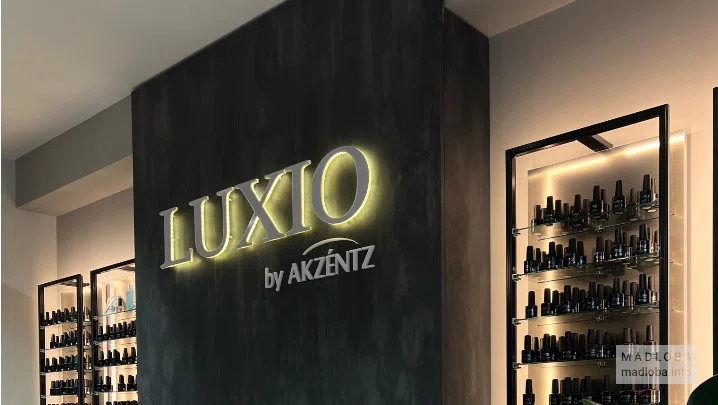 Luxio by Akzentz
