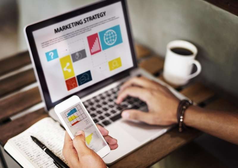 marketing strategy connting digital devices