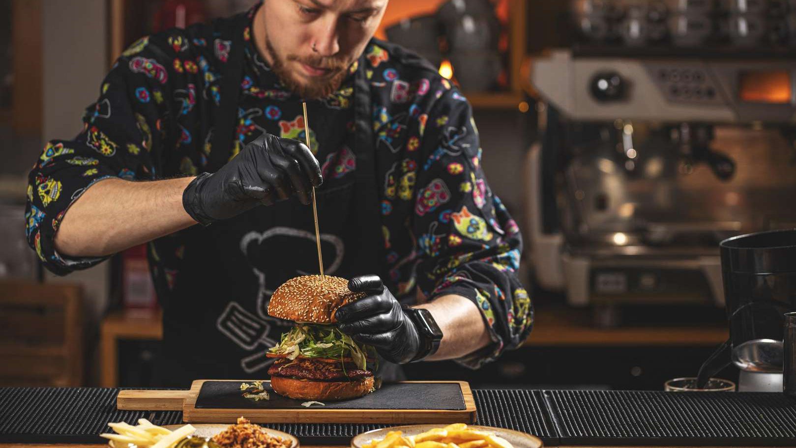 Tbilisi for burger lovers: 6 places with the juiciest options