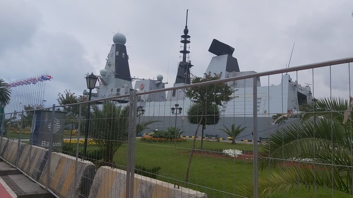 military-ship-Batumi-01.jpg