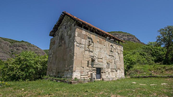 Kabeni Monastery