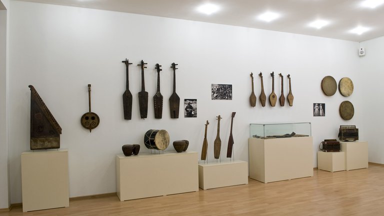Музей грузинской народной музыки и музыкальных инструментов / Museum of Georgian Folk Music and Musical Instruments