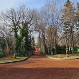 Парк Mushtaidi Garden