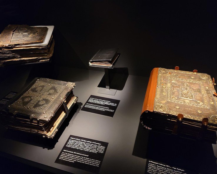 Рукописи, представленные в музее истории и этнографии в Сванети