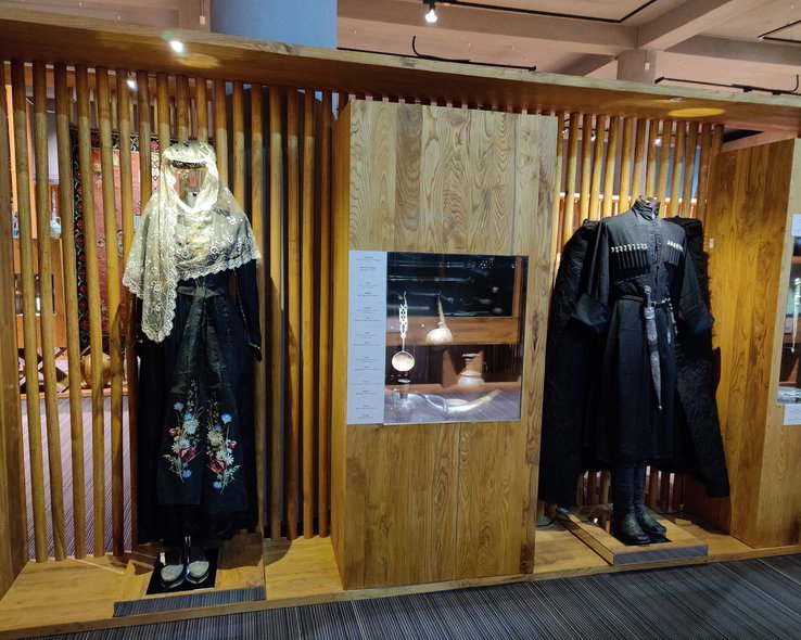 Традиционные наряды в музее истории Телави