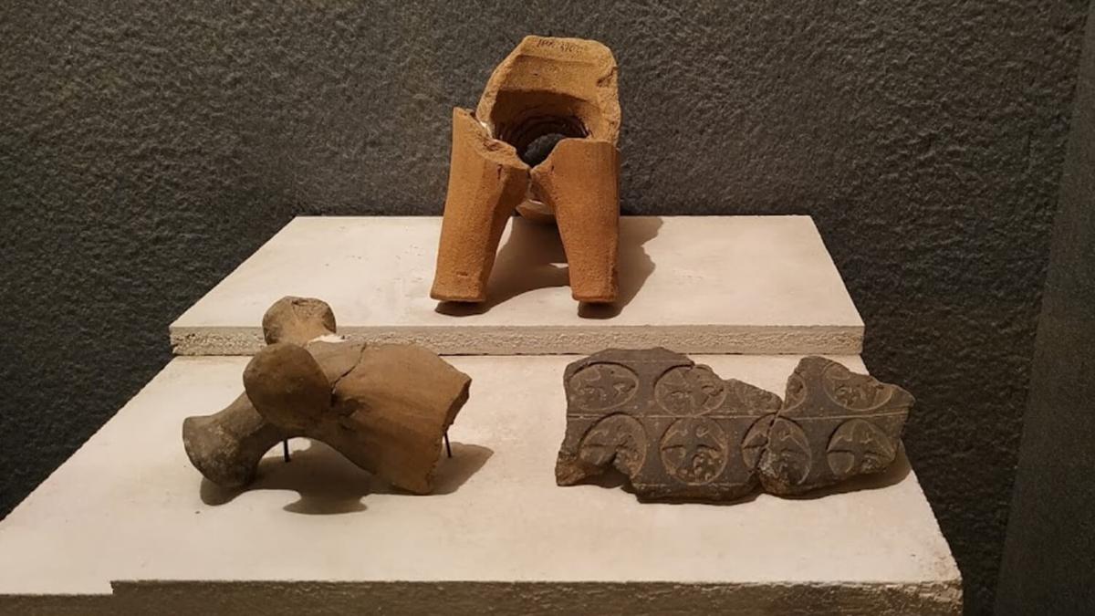 артефакты в музее-заповеднике в Нокалакеви