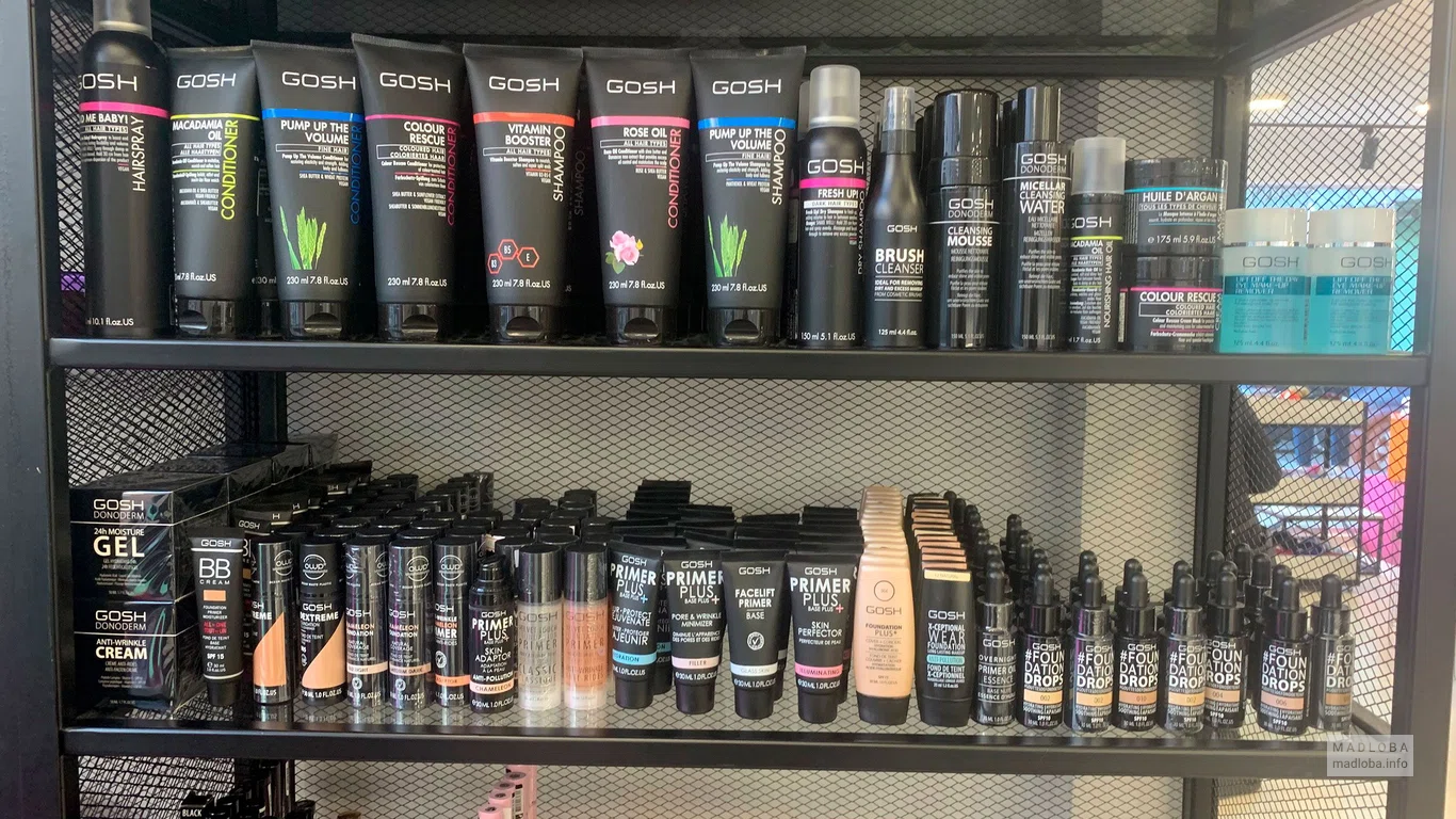 Средства по уходу за волосами в магазине Навне