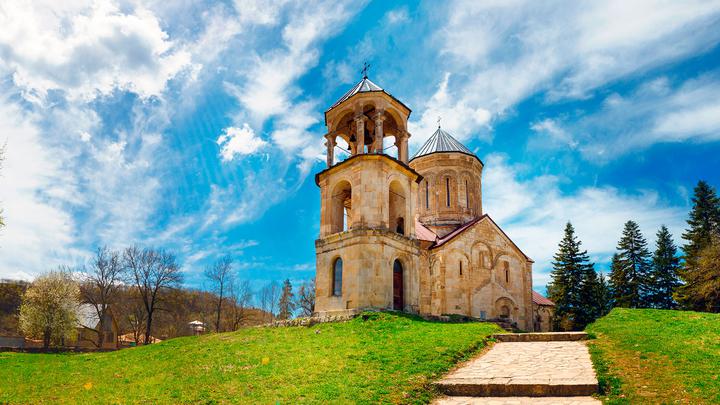 Nikortsminda Village – Chelischi – St. George 's Leknari Church