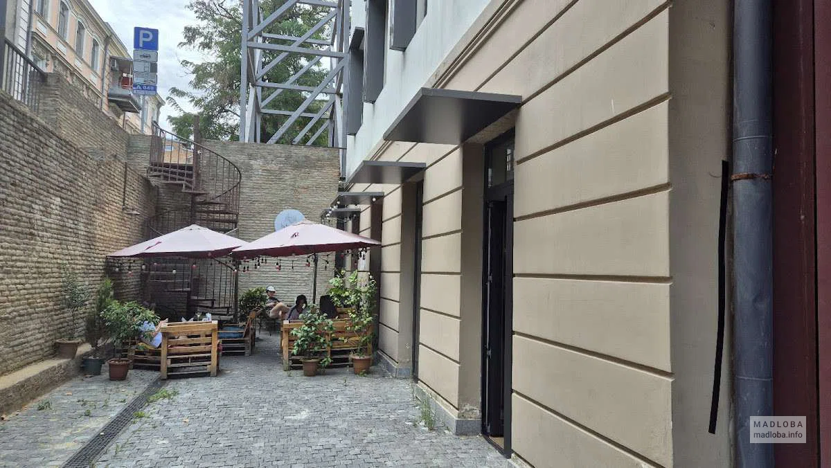 おこめ屋 Okomeya— суши-бар с японской кухней в Тбилиси