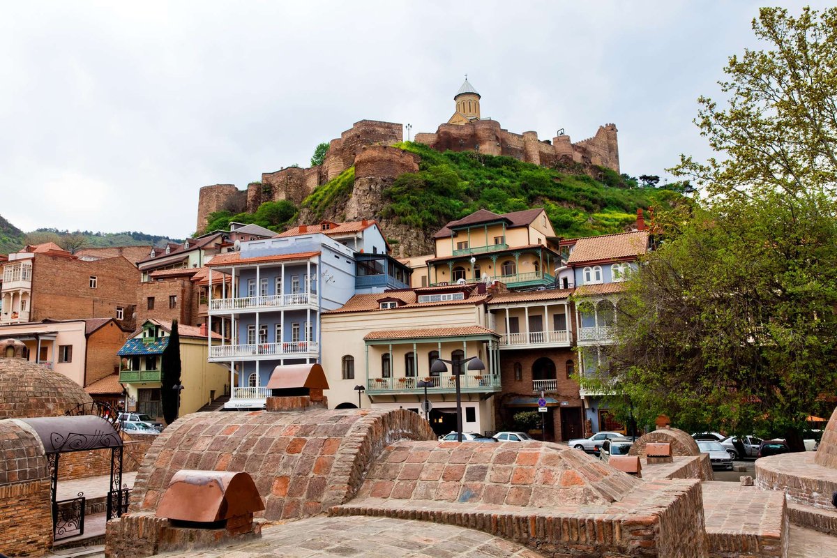 old-houses-of-tbilisi-city-georgia-cityscape-vi.original