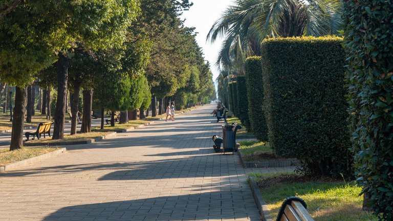 Батумский бульвар