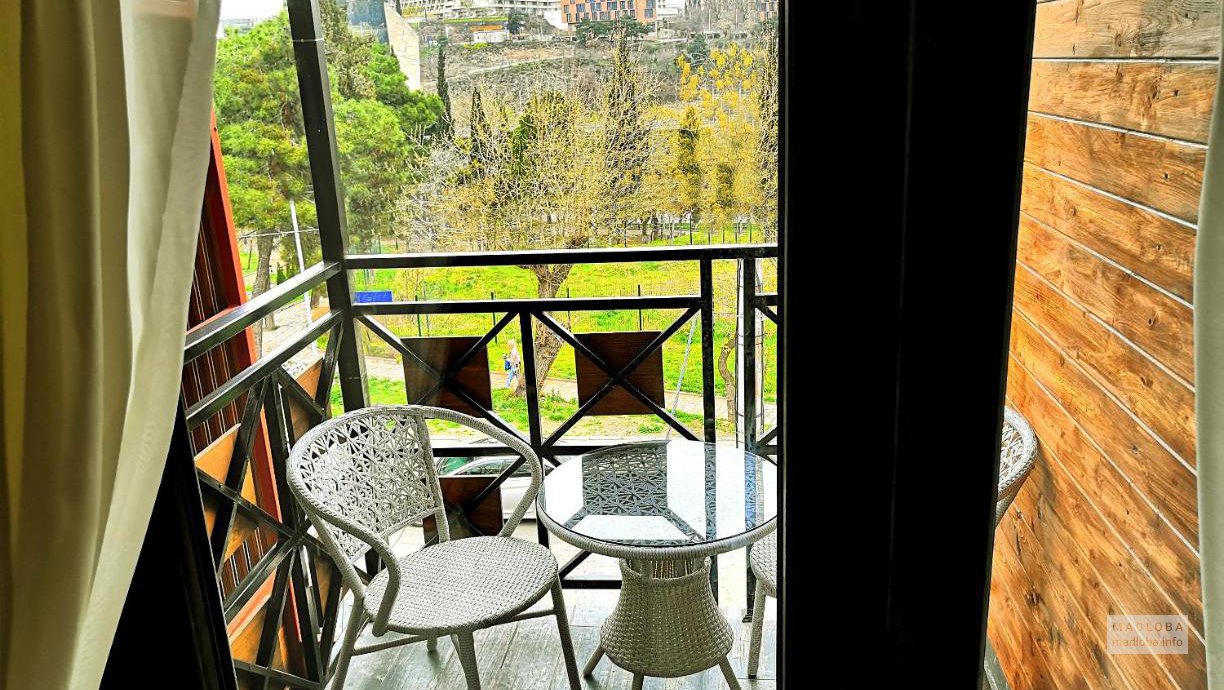 Балкон в номере отеля Piano Borracho
