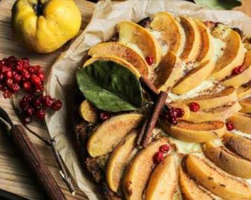 пирог с айвой.jpg