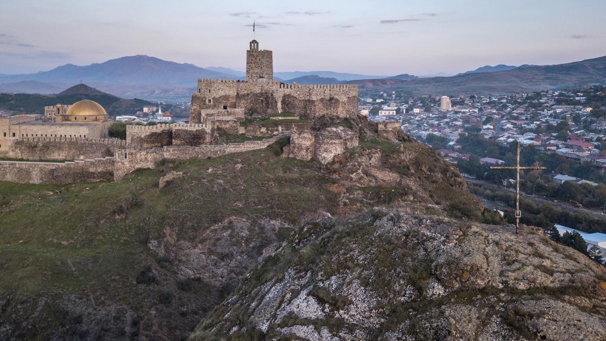 Крепость Ахалцихе на горе