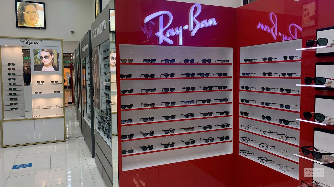 Продукция магазина солнцезащитных очков Ронико