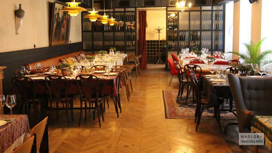 Интерьер ресторана Сахли #11 в Тбилиси