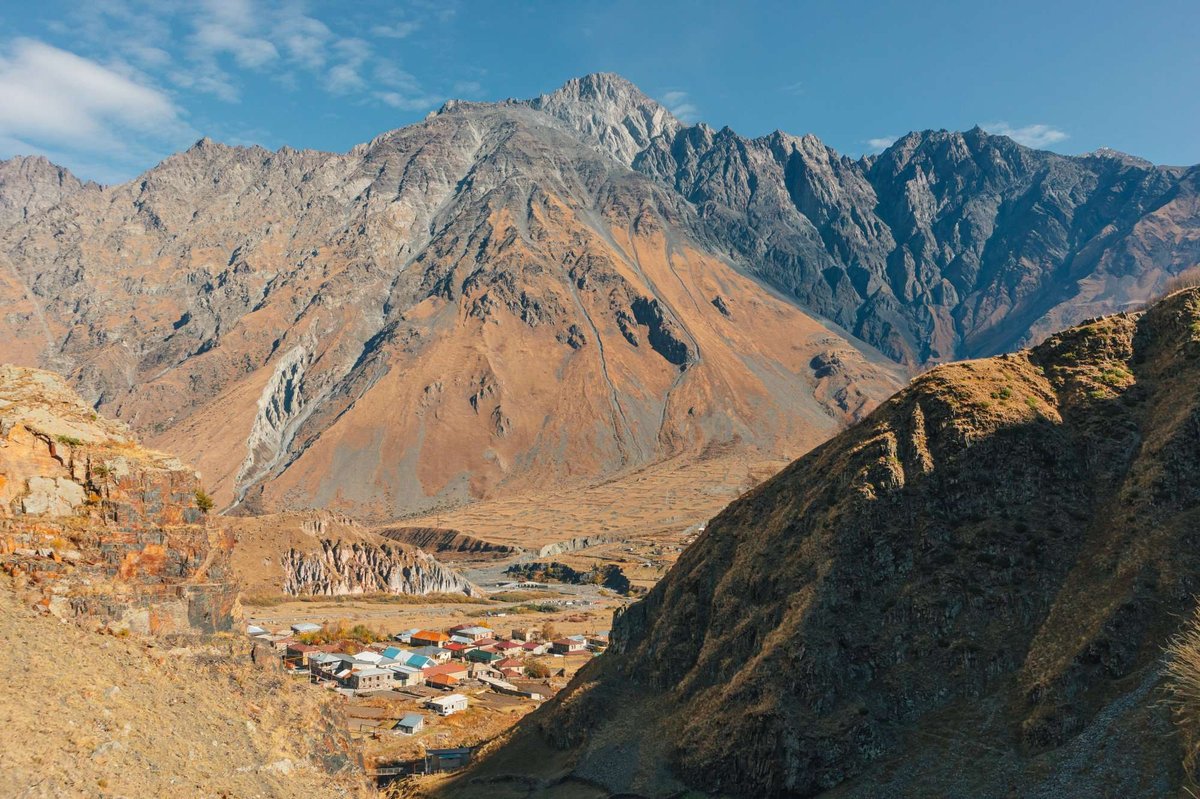 stepantsminda-kazbegi-goergia.original