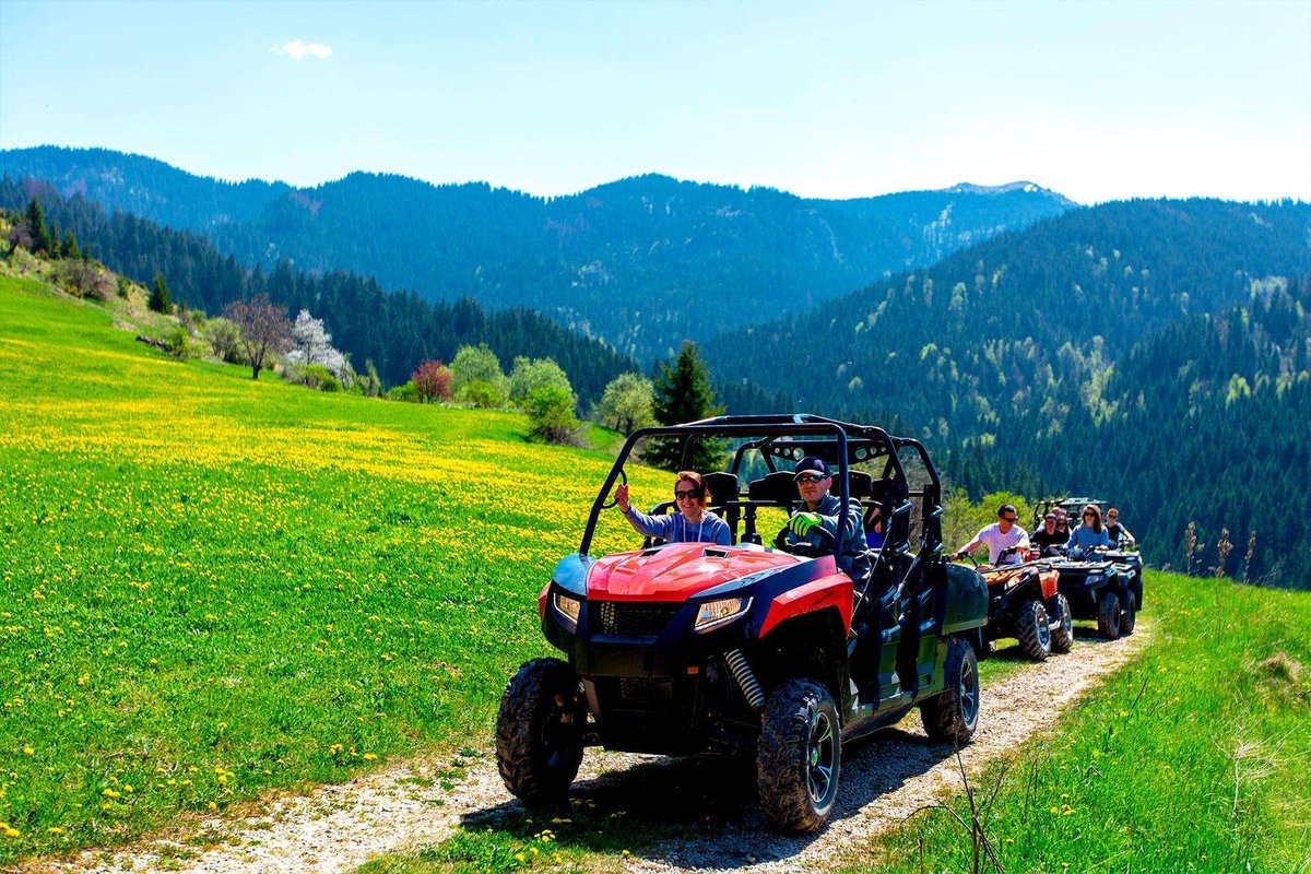 tour-group-travels-georgia-02