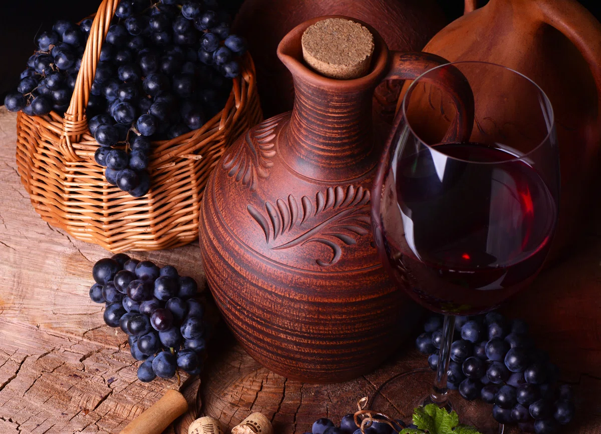 traditional-georgian-wine.max-1200x1200.format-webp.webp