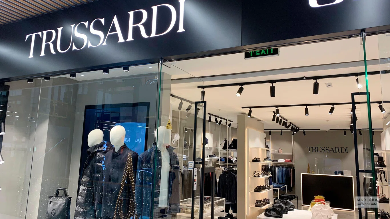 Магазин одежды Труссарди