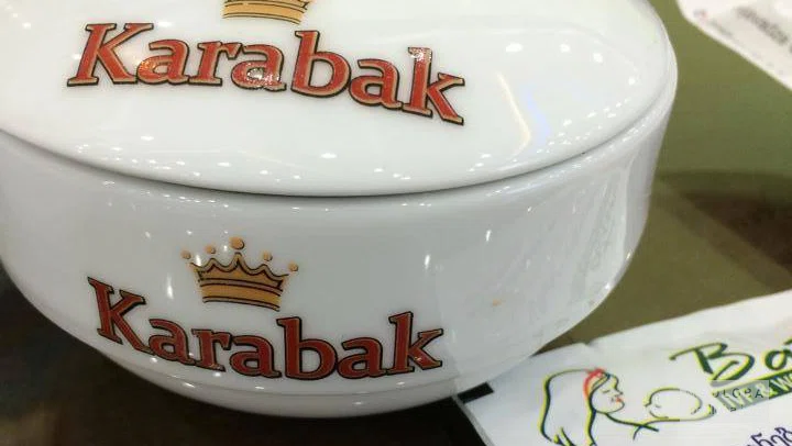 Посуда с логотипом Турецкого Ресторана Карбак