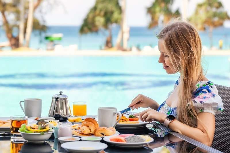 Breakfast at a cafe by the sea in Batumi
