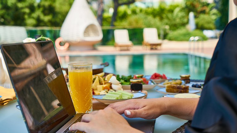 The ideal country for freelancing. Where is it better to work remotely
