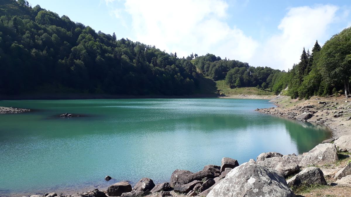 Вид на Зеленое озеро